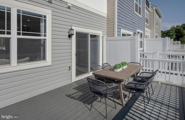 1801 BETTERTON RD, Essex, MD 21221