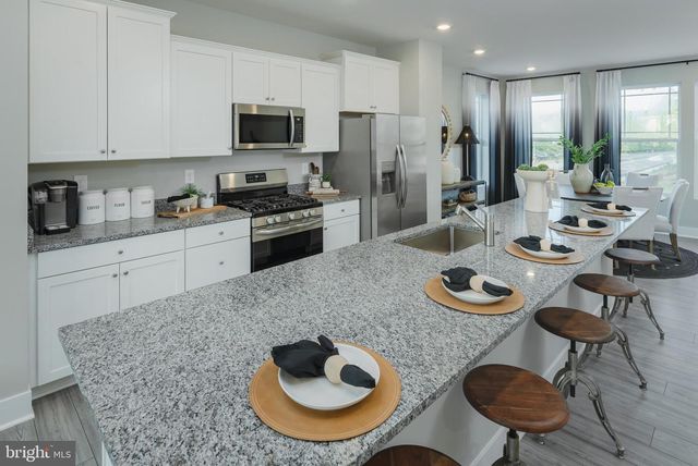 1801 BETTERTON RD, Essex, MD 21221