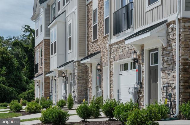 1801 BETTERTON RD, Essex, MD 21221