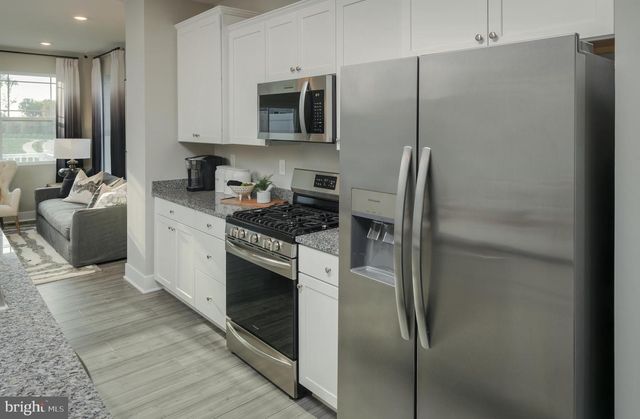 1801 BETTERTON RD, Essex, MD 21221