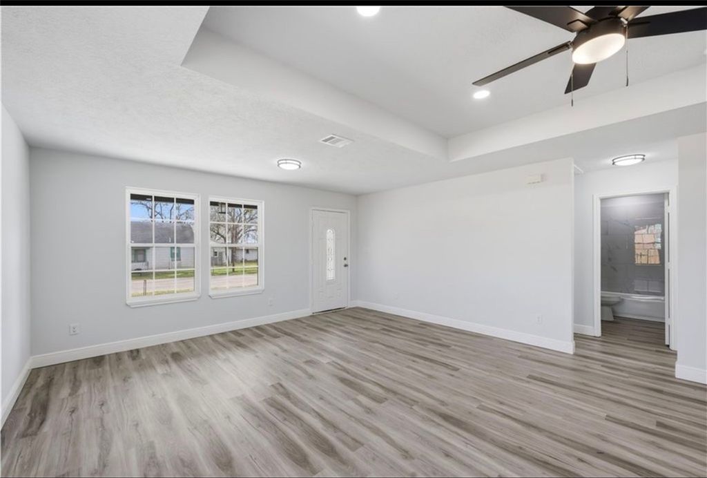 211 Moss Avenue, Hearne, TX 77859 — photo 5