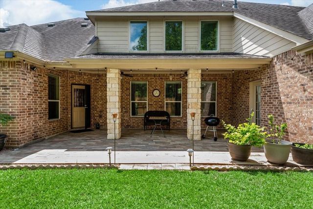 8105 Tranquil Lake Way, Conroe, TX 77385