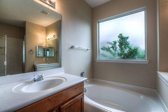 16619 Whitaker Creek Drive, Houston, TX 77095