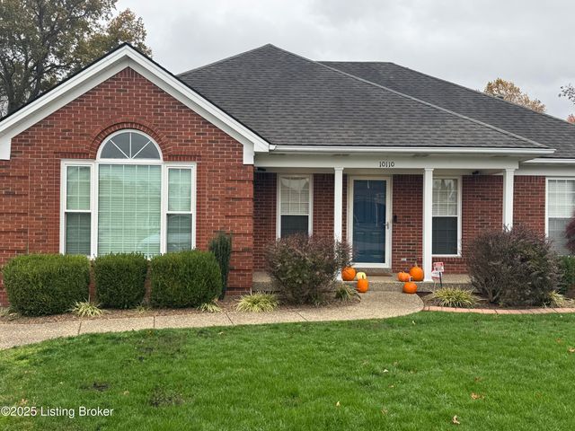 10110 Lanson Ct, Louisville, KY 40272