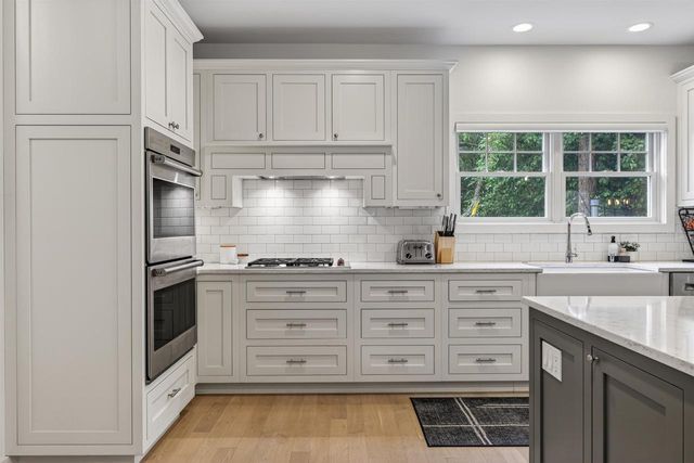 309 Kensington Drive, Madison, WI 53704