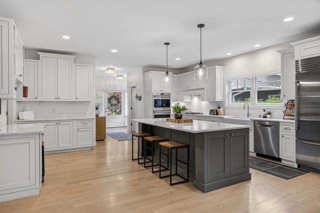309 Kensington Drive, Madison, WI 53704