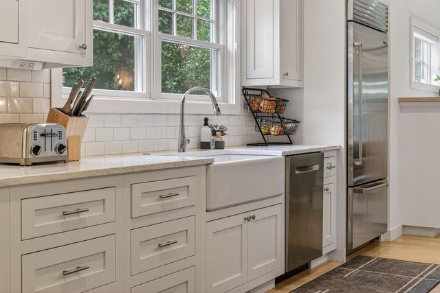 309 Kensington Drive, Madison, WI 53704
