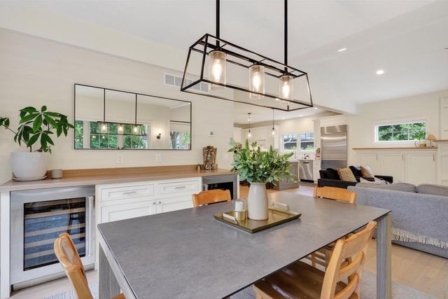 309 Kensington Drive, Madison, WI 53704