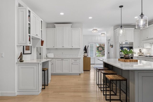 309 Kensington Drive, Madison, WI 53704