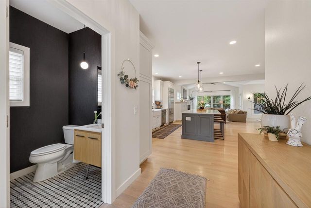 309 Kensington Drive, Madison, WI 53704