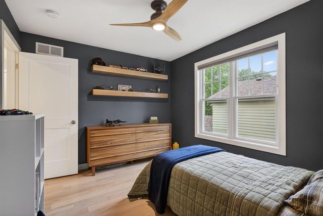 309 Kensington Drive, Madison, WI 53704