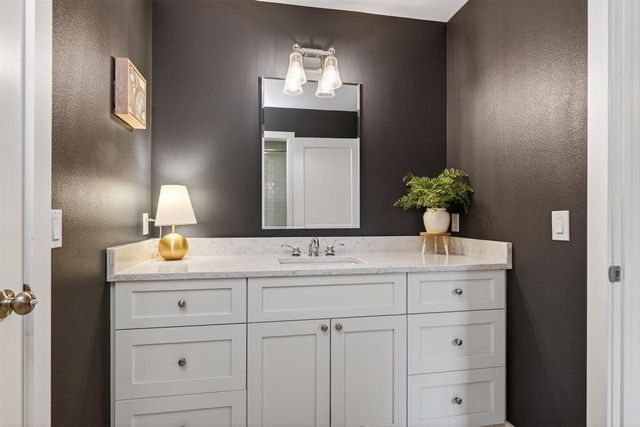 309 Kensington Drive, Madison, WI 53704