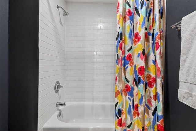 309 Kensington Drive, Madison, WI 53704