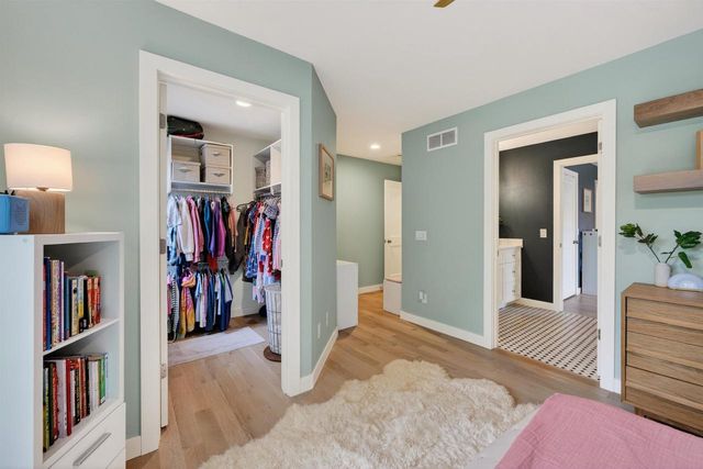 309 Kensington Drive, Madison, WI 53704