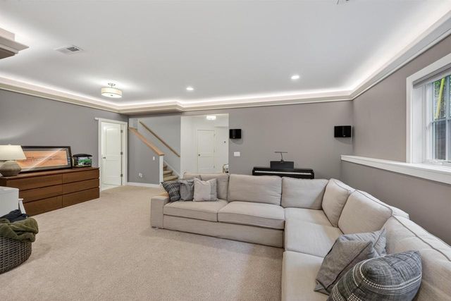 309 Kensington Drive, Madison, WI 53704