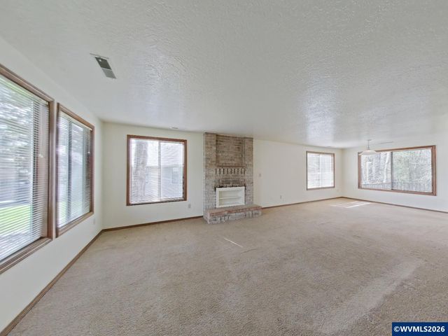 3146 NW Greenbriar Pl, Corvallis, OR 97330