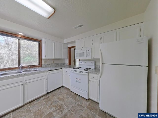 3146 NW Greenbriar Pl, Corvallis, OR 97330