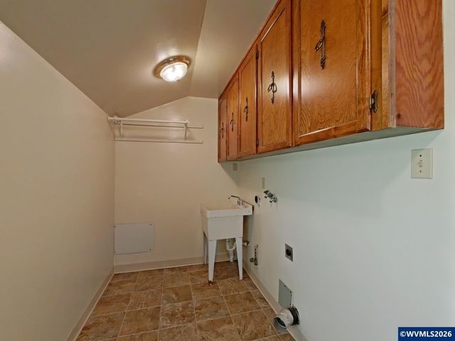 3146 NW Greenbriar Pl, Corvallis, OR 97330