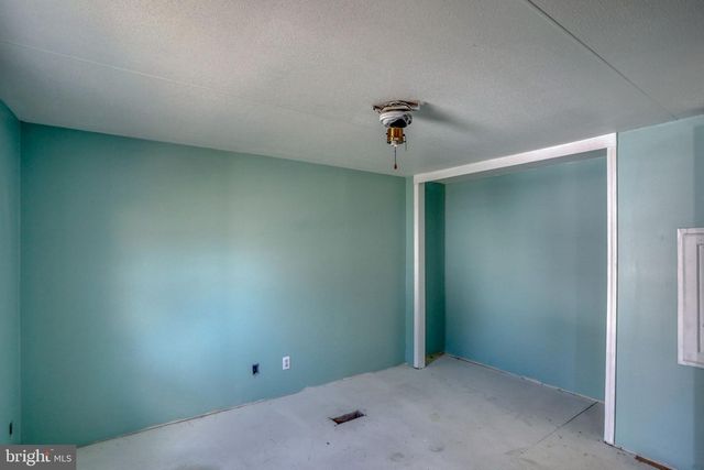 2951 BOWERS BEACH RD, Frederica, DE 19946