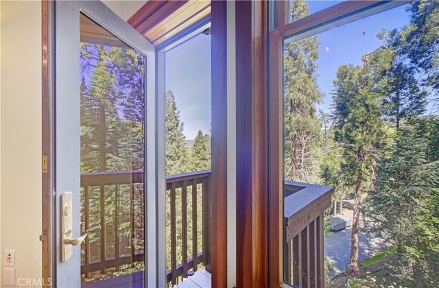 24782 Altdorf, Crestline, CA 92325
