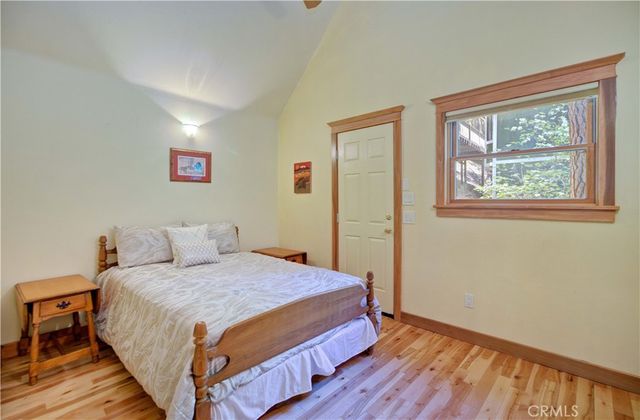 24782 Altdorf, Crestline, CA 92325