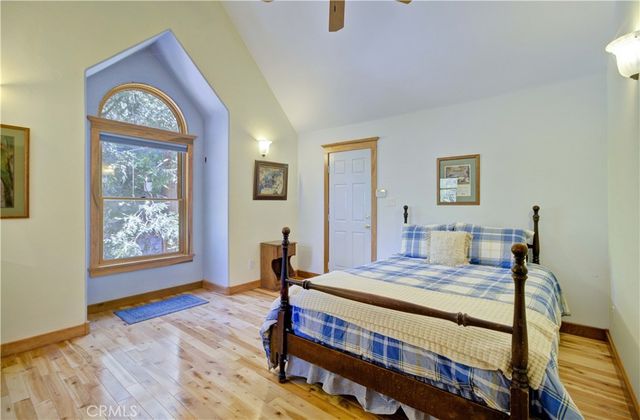 24782 Altdorf, Crestline, CA 92325