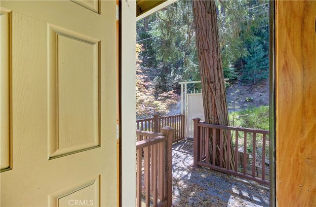24782 Altdorf, Crestline, CA 92325