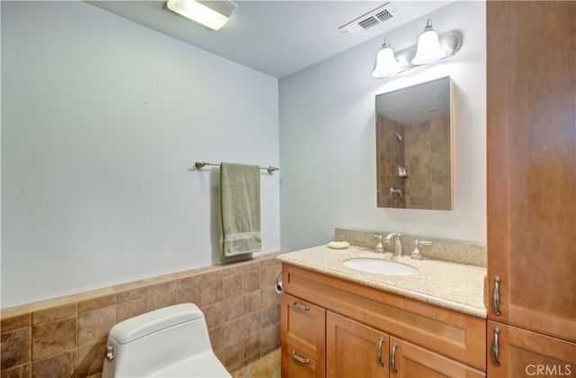 24782 Altdorf, Crestline, CA 92325