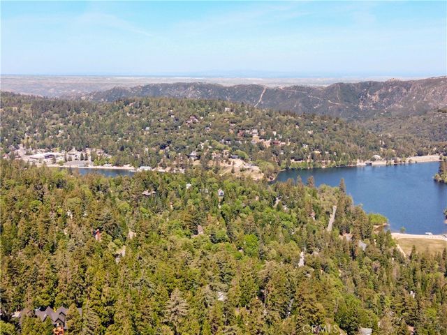 24782 Altdorf, Crestline, CA 92325
