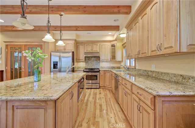 24782 Altdorf, Crestline, CA 92325