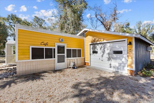 1601 SE First Avenue, Steinhatchee, FL 32359