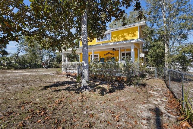 1601 SE First Avenue, Steinhatchee, FL 32359