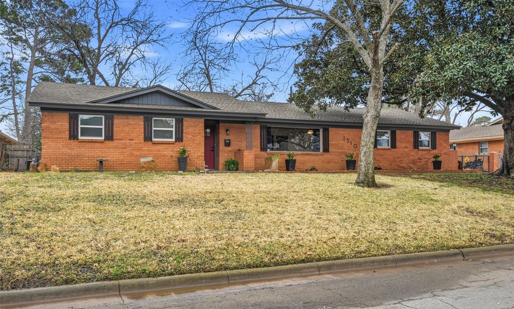 1510 Freeman Court, Arlington, TX 76013