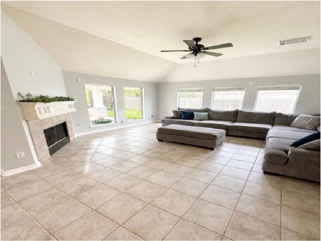 1303 Mayberry Circle, Sugar Land, TX 77479