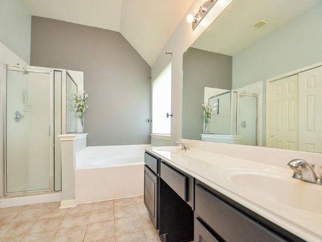 1303 Mayberry Circle, Sugar Land, TX 77479