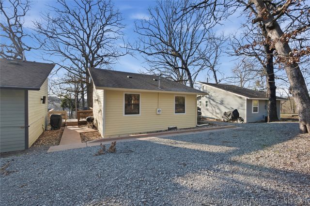 20435 W 874 Road, Cookson, OK 74451