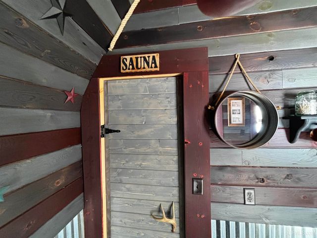 4995 E Slapneck Road, Chatham, MI 49816