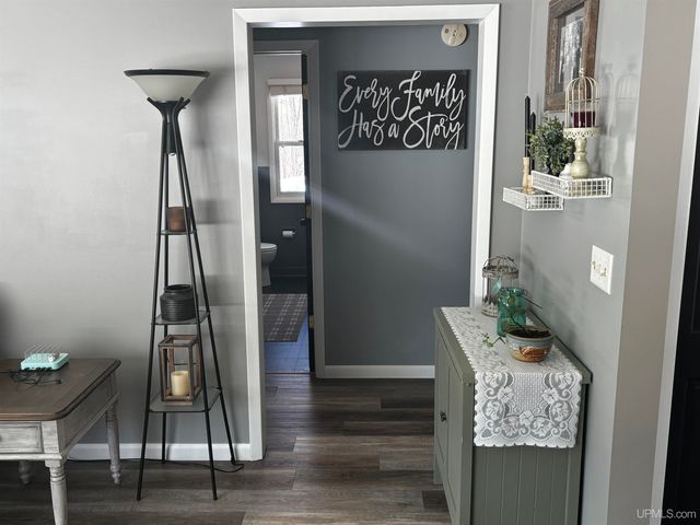 4995 E Slapneck Road, Chatham, MI 49816