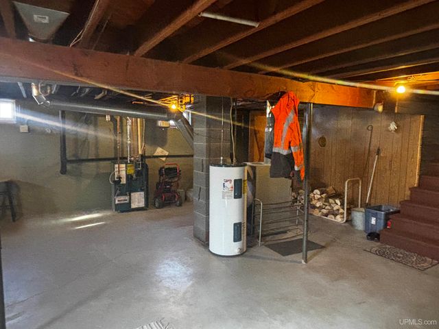 4995 E Slapneck Road, Chatham, MI 49816