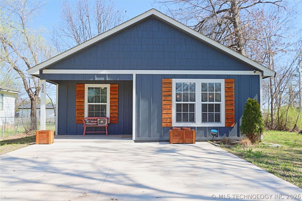 626 S Chickasaw Avenue, Haskell, OK 74436