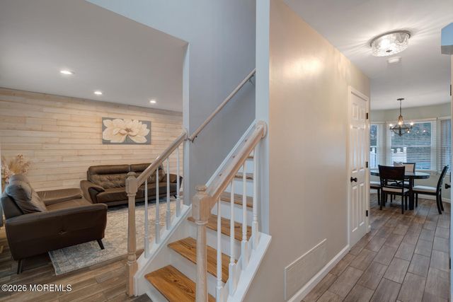 223 Serpent Lane, Manahawkin, NJ 08050