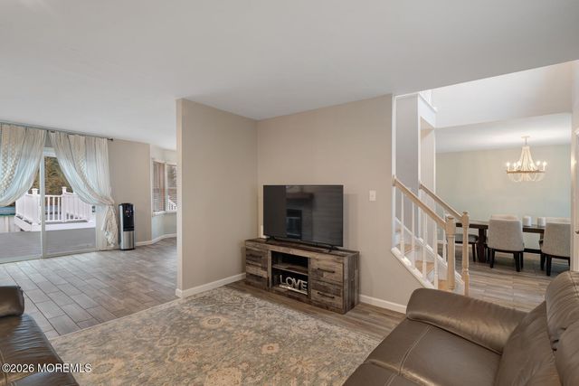 223 Serpent Lane, Manahawkin, NJ 08050