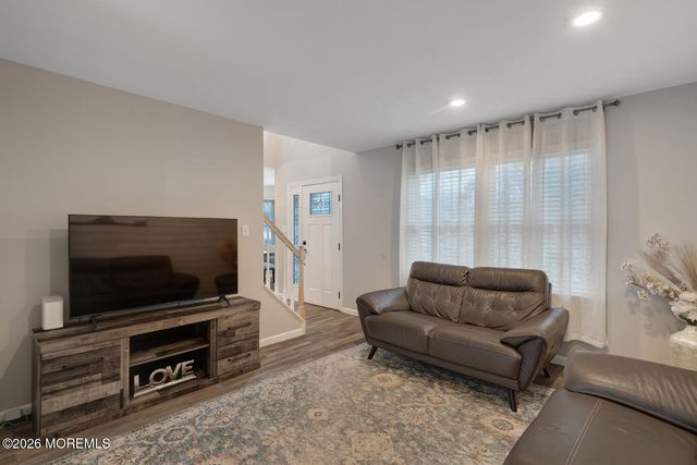 223 Serpent Lane, Manahawkin, NJ 08050