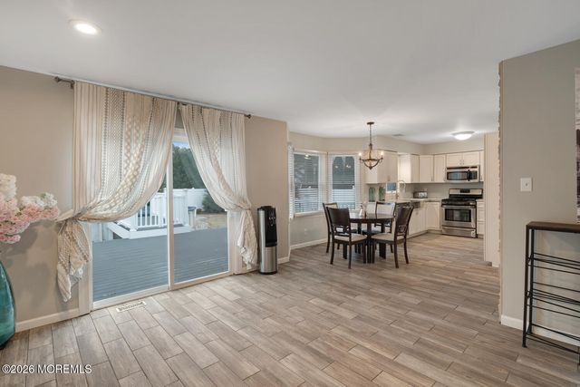 223 Serpent Lane, Manahawkin, NJ 08050