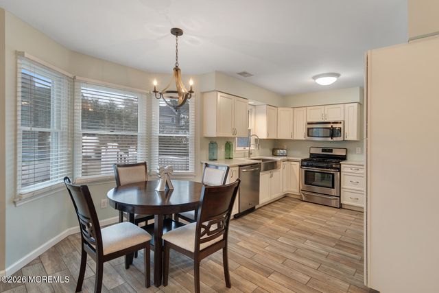 223 Serpent Lane, Manahawkin, NJ 08050