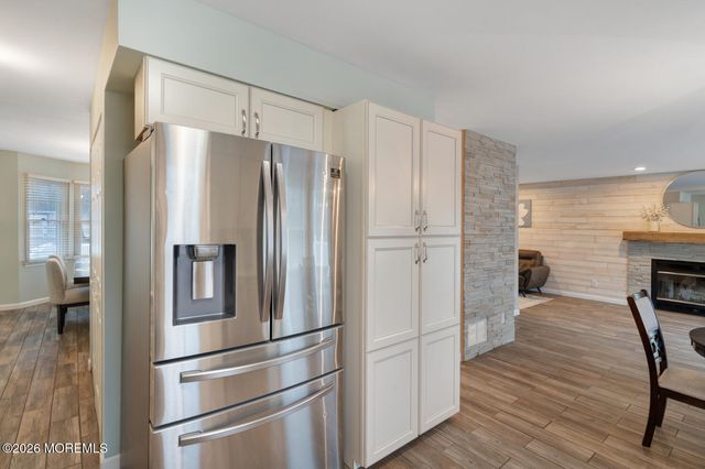 223 Serpent Lane, Manahawkin, NJ 08050