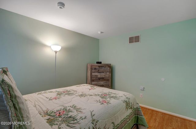 223 Serpent Lane, Manahawkin, NJ 08050