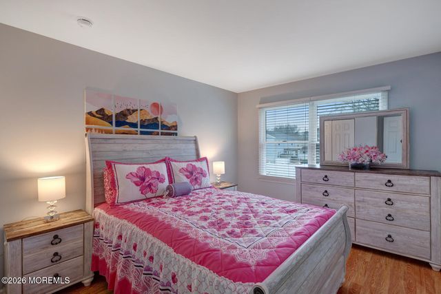 223 Serpent Lane, Manahawkin, NJ 08050