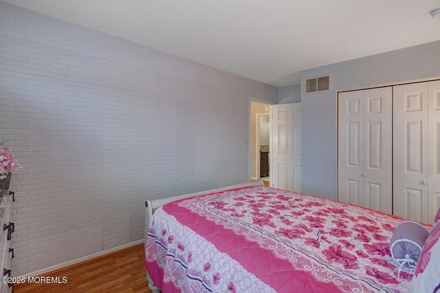 223 Serpent Lane, Manahawkin, NJ 08050