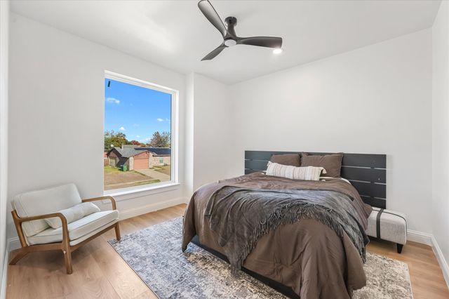 5204 Gibson Drive, The Colony, TX 75056